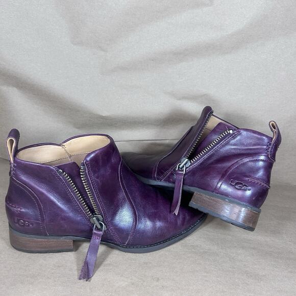 UGG Women Sz 8.5 Aureo Leather Zippered Ankle Bootie Almond Toe Burgundy Purple - Picture 7 of 10